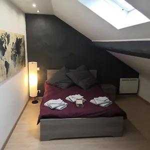 Appartement Grand T2 45m2 Vue Degage, Aix-les-Bains